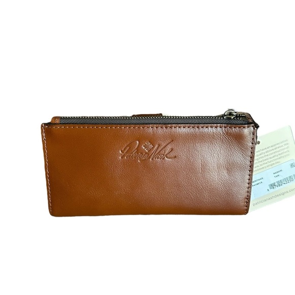 Patricia Nash Nazari Wallet - Picture 7 of 7